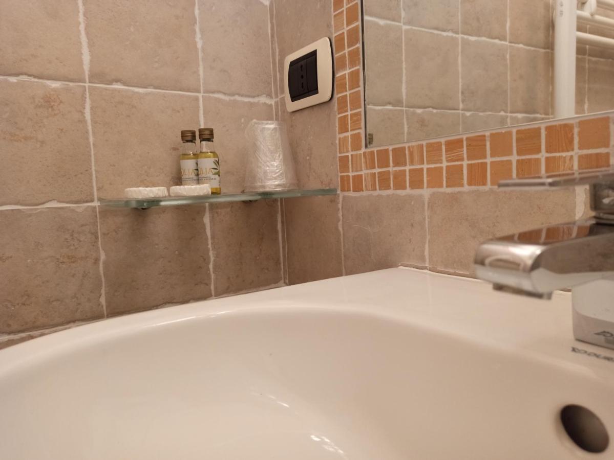 Riscatto 1514 Bed & Breakfast มาเตรา ภายนอก รูปภาพ